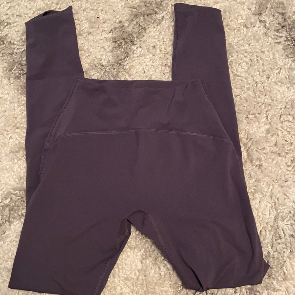 Alphalete leggings